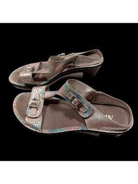 Alegria Lara Pretty Baby Metallic Silver Leather Comfort Wedge Sandals Womens 9